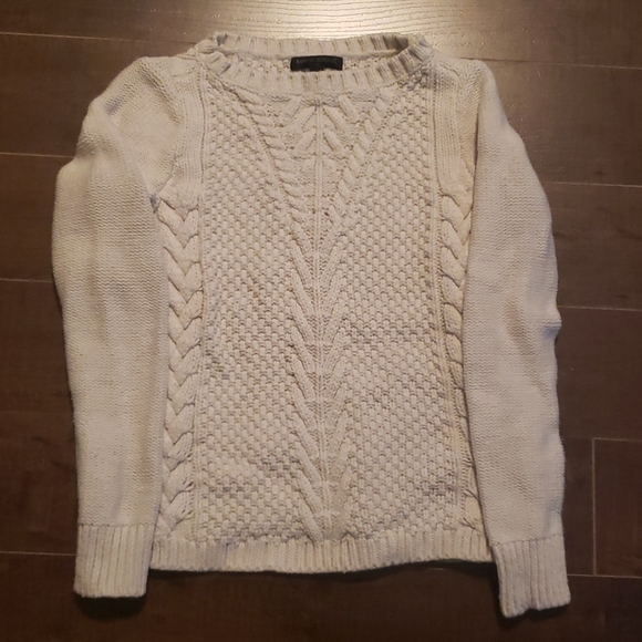 Woman's sweater - Picture 1 of 1